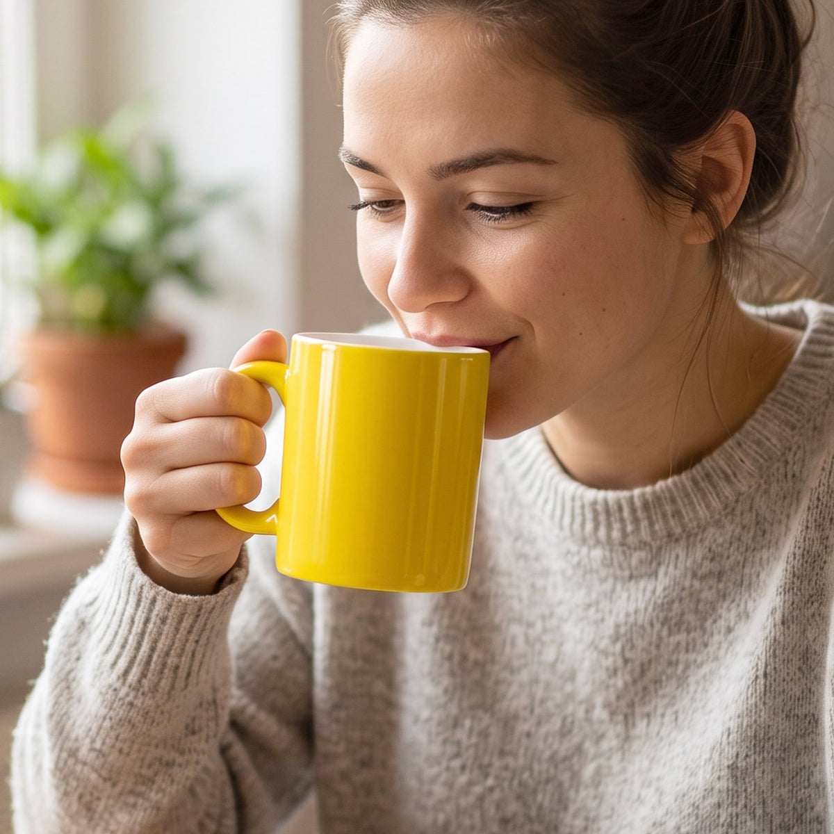 Designer Coffee Mug Ð Unique Gift Set | Lunchie Bunchie